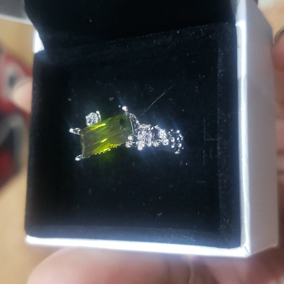 925 Olive Green Geometric Irregular Ring Adjustable - Picture 5 of 11